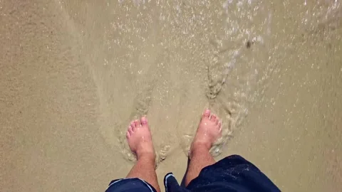 Walking on the beach  스톡 동영상 150285890