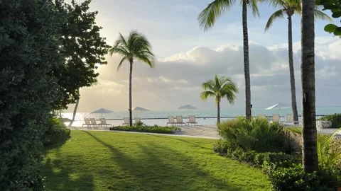 Walking to the Beach in Islamorada Stock Footage 254909105