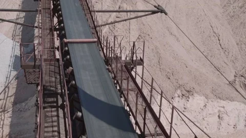 Walking boom stacker Stock Footage 104906663