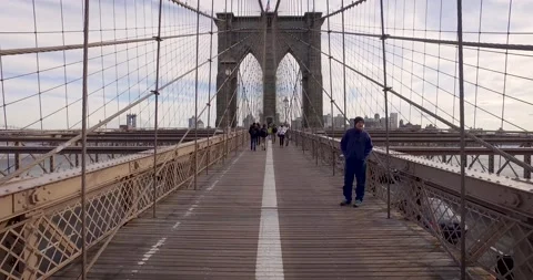 Walking on Brooklyn Bridge Stock Footage 158895006