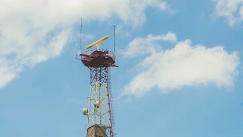 Walking cloud Vídeos de archivo 94098760