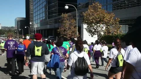 Walking crowd 2 库存影片 8982124