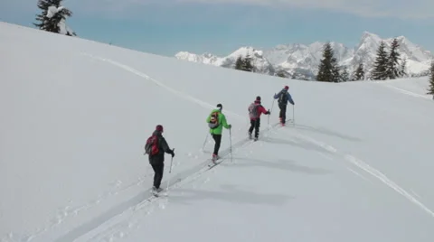 Walking in the Dolomites mountains in winter 動画素材 68211116