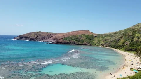 Walking Down to Hanauma Bay 2 Video stock 155365652