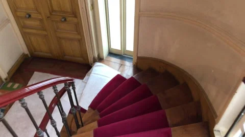 Walking down a red carpeted staircase in Paris POV 스톡 동영상 195112526