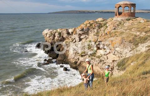 Walking family Stock Photos