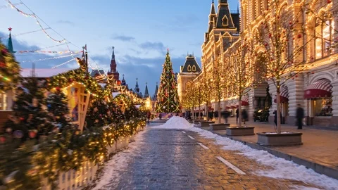 Walking hyperlapse along decorated Red Square, Moscow Stock Footage 124258966