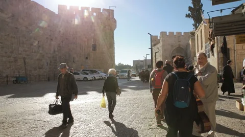Walking to Jaffa Gate 스톡 동영상 60959108