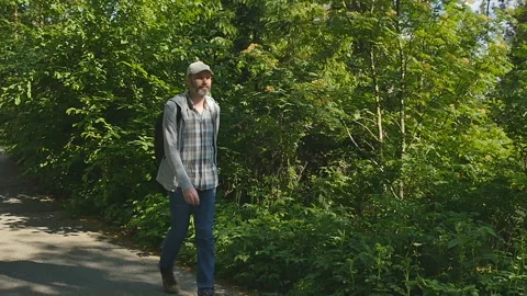 Walking mature man Stock-Footage 100826686