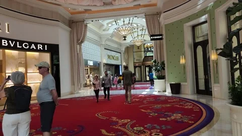 Walking Gucci Las Vegas Nevada, Stock Video
