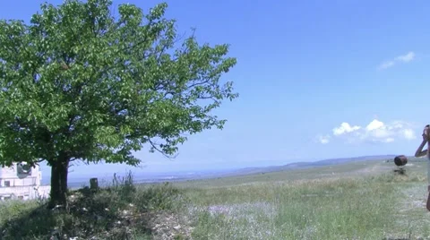 Walking in nature Stockbeeldmateriaal 7737678