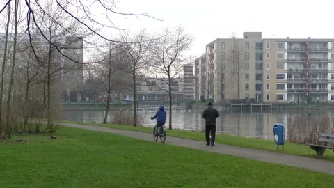 Walking path in a park 스톡 동영상 101540439