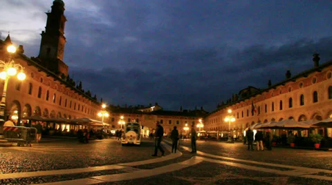 Walking people 스톡 동영상 32177716