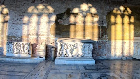 Walking in Pisa Stock Footage 99103920