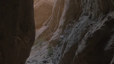 Walking in Quebrada de las flechas, Salta, Argentina 2 Видео 98665396