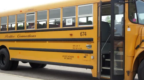 Walking to school Video stock 30466562