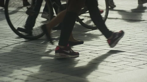 Walking shadow street 動画素材 52856192