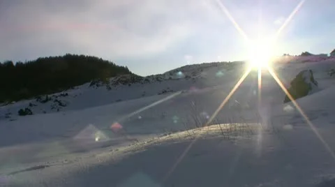 Walking in the snow 動画素材 10708740