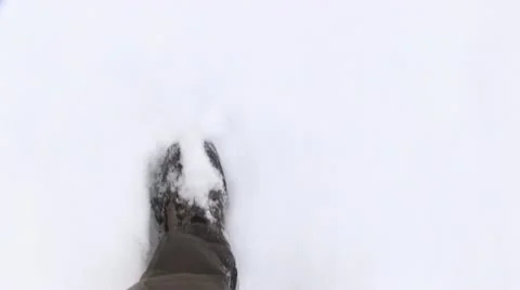 Walking in snow Stock-Footage 20493763