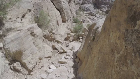 Walking through cleft to High Place of Sacrifice. Petra. Jordan. GOPR1946-01 스톡 동영상 102499025