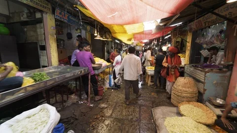 Walking through Devaraja market, Mysore, India. Smooth Gimbal Steadicam shot. Stock Footage 93621845