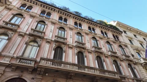 Walking through narrow streets of Milan, Lombardy, Italy, Europe Vídeos de archivo 314719683