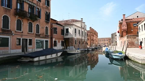 Walking through the streets of the lagoon city at the time of the coronavirus Stock Footage 127226703