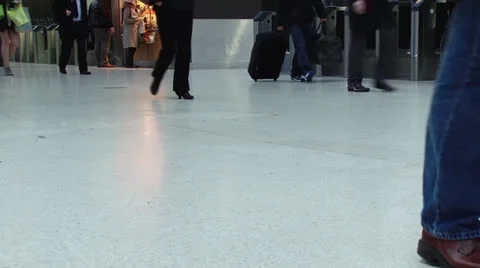 Walking in the train station - HD Stock Footage 24053149