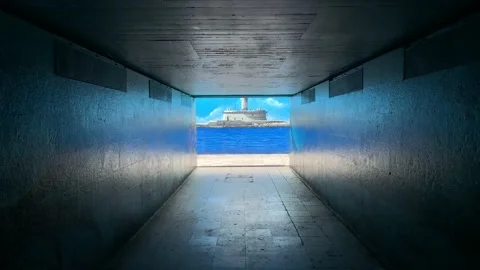 Walking in a tunnel with graffiti 動画素材 140401976