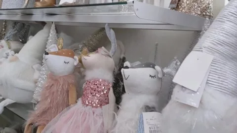 Walkthrough of the Holiday decor aisle Stock-Footage 220105258
