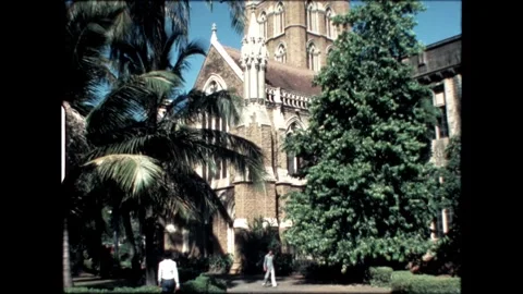 Walkway next to the palace Video stock 274091706