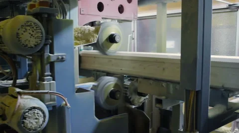 Wall beam processing machine cnc. Processing of laminated veneer lumber mills. Video stock 61381500