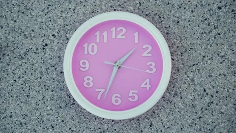 Wall clock show the running time. Time lapse on a modern wall clock. Close up to Stock Footage 173710564