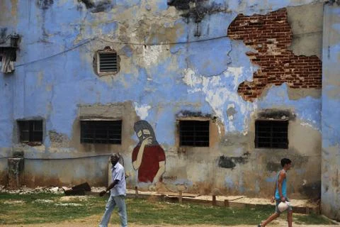 Wall of decay 스톡 사진