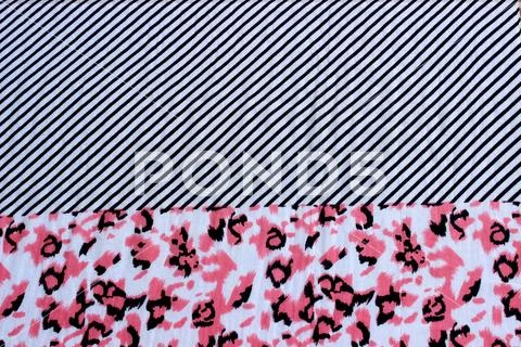 Wall floral pattern Stock Photos