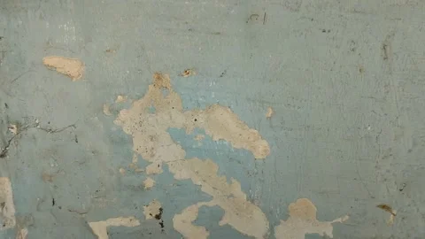Wall paint that is peeling because the wall is damp 動画素材 288426283