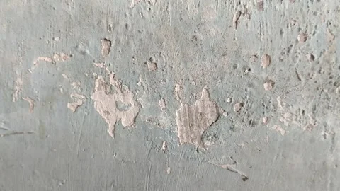 Wall paint that is peeling because the wall is damp 動画素材 288426377