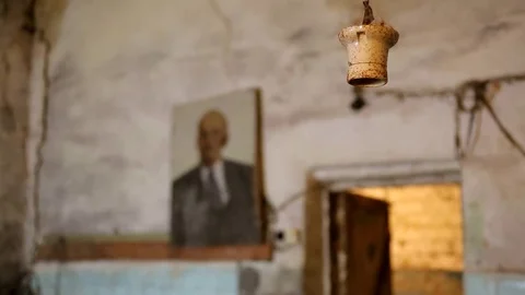 On the wall a portrait of Lenin Stock Footage 78183447