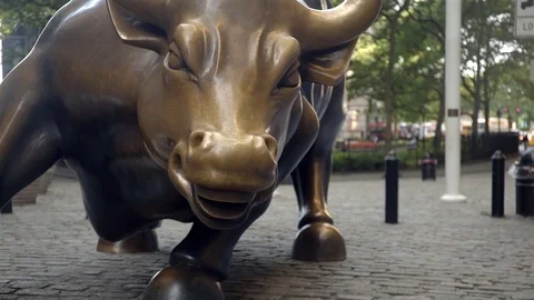 Wall Street Bull. Charging Bull. Bowling Green Bull. New York City. 4K UHD. Stock Footage