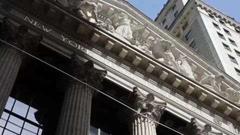 Wall Street opens strong after US-China agreement on tariffs, Nueva York, US - 1 Vidéo 308961660
