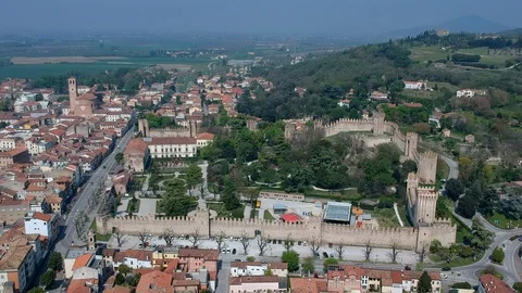 The walled city of Este Видео 106668571