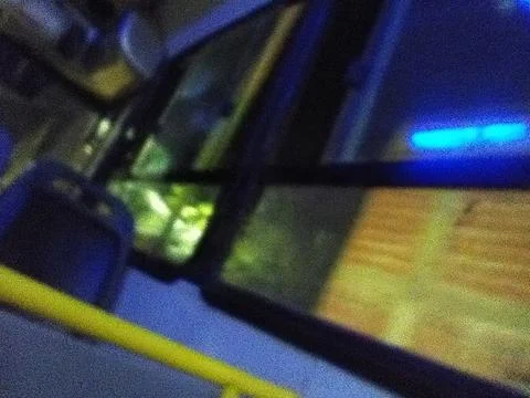 Wallpaper of the interior of a bus with different elements in a backyard in d Fotos Stock