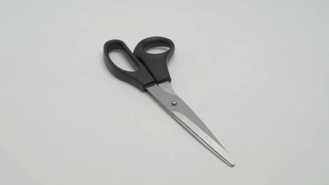 Wallpaper scissors on a white background. Видео 265434025