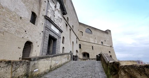 Walls of Castel Sant'Elmo in Naples. Video stock 87803289