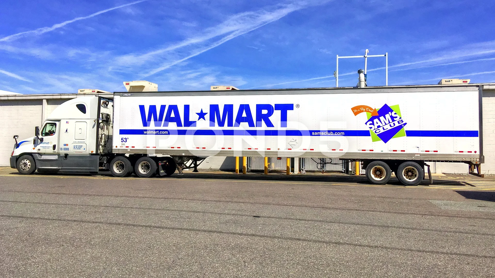 walmart toy truck and trailer