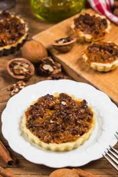 Walnut pie Stock Photos