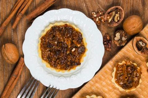Walnut pie Stock Photos