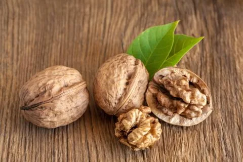 Walnuts with leaves Foto stock