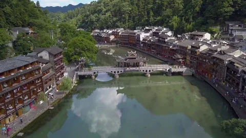 The Wanming Pagoda Vídeos de archivo 97881945