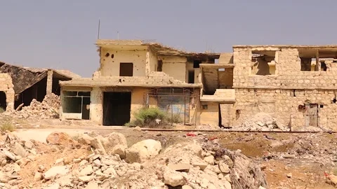 War devastation in Aleppo Syria destroyed buildings urban conflict damage 库存影片 334170375